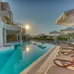 Olira Tuerkbuekue Residences Hotel *
