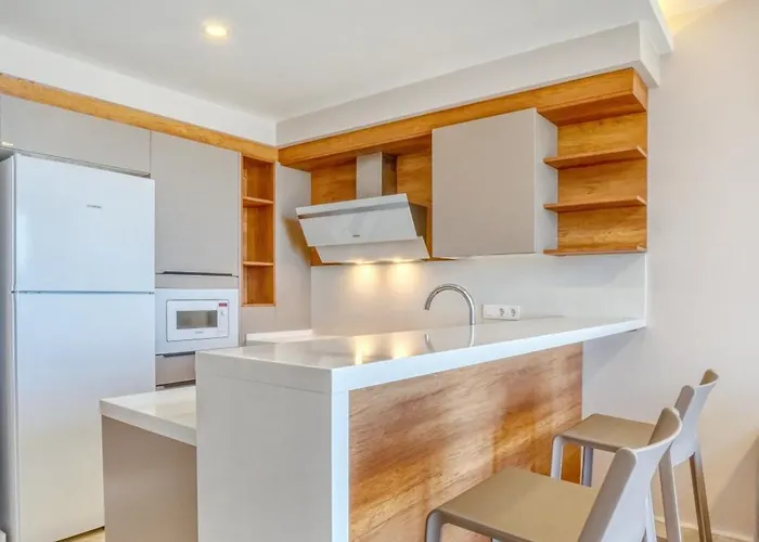 ホテル Olira Tuerkbuekue Residences *