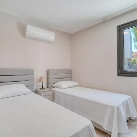 Olira Tuerkbuekue Residences * بودروم