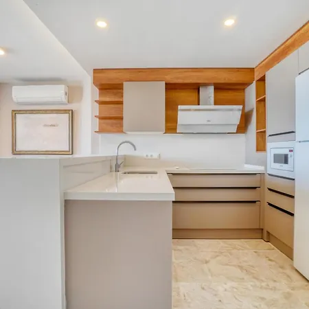 Olira Tuerkbuekue Residences فندق بودروم