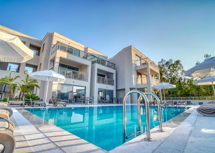 Szálloda Olira Tuerkbuekue Residences *