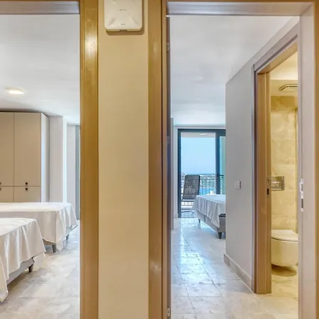 Olira Tuerkbuekue Residences